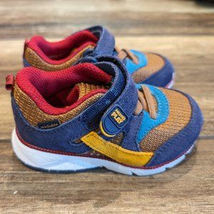 Kids Stride Rite Made2Play Shoes (5)